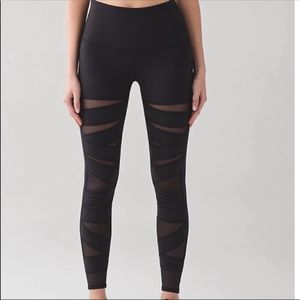 Lululemon High Rise Tech Mesh Bandage Striped Leggings Size 6
